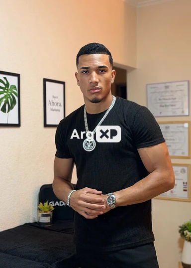 Foto de Masajista Josh Tower